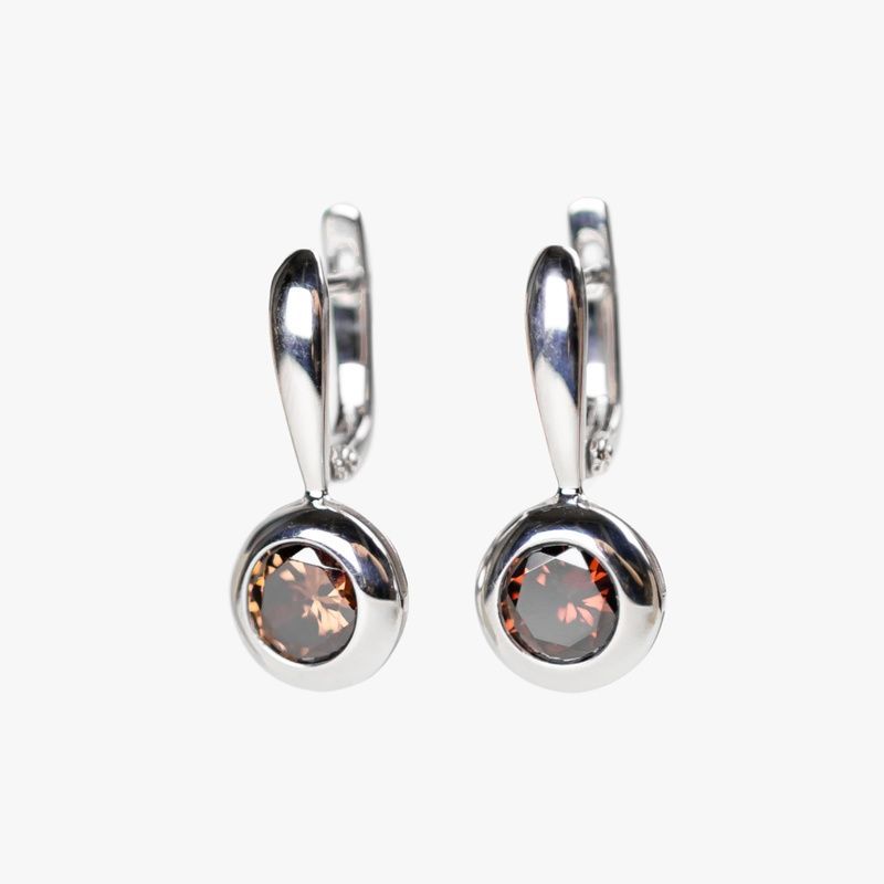 Silver earrings: Fianit