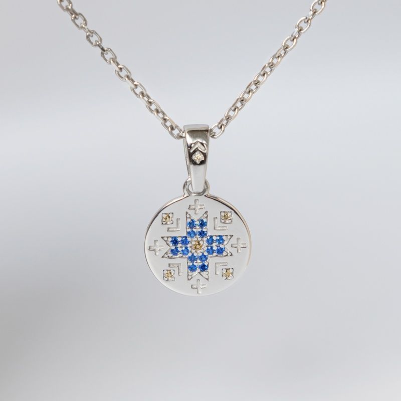 Silver pendant: Vyshyvanka of the indomitable