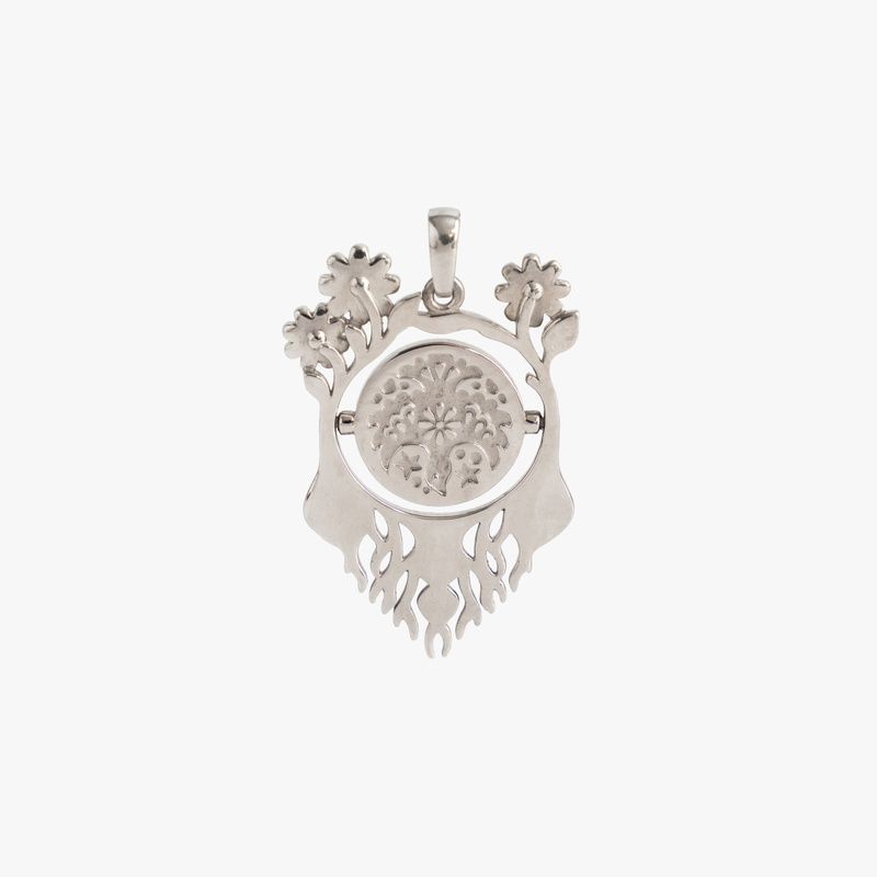Silver pendant "Connection of generations"