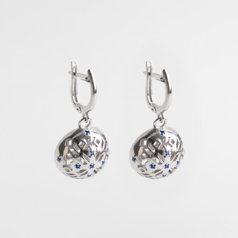 Silver white earrings "Embroidery"