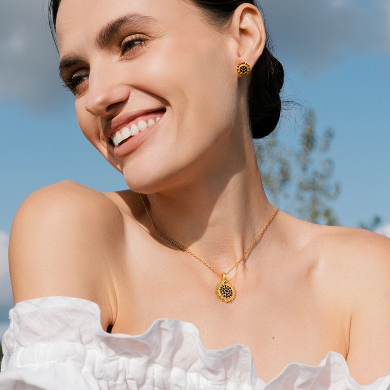 Gold-plated silver pendant: Sunflowers of happiness